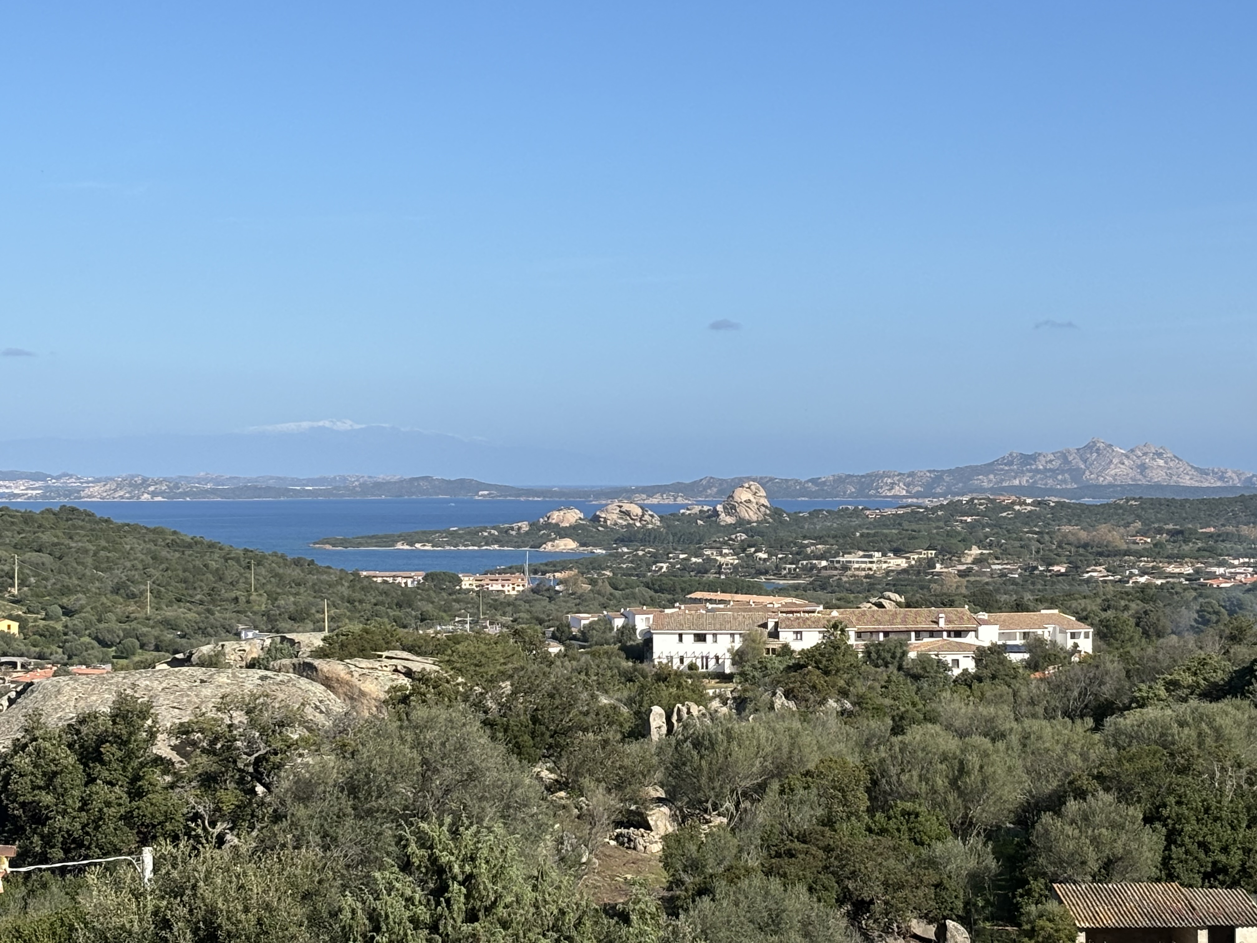 Hotel Li Graniti Baja Sardinia